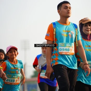 Runner Photo 8237759