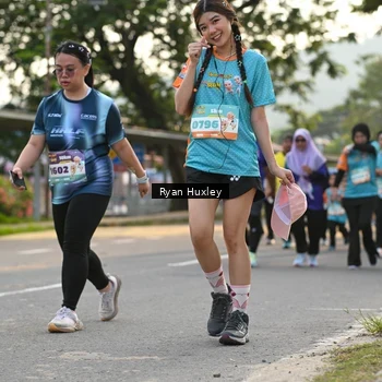 Runner Photo 8237811