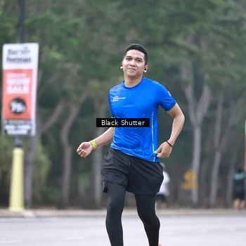 Runner Photo 8237848