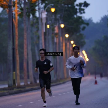 Runner Photo 8237853