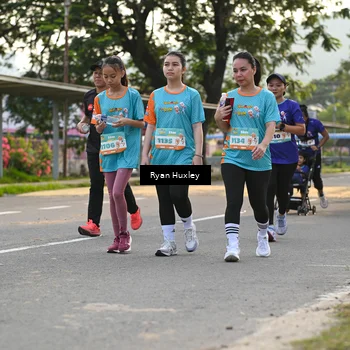 Runner Photo 8237956