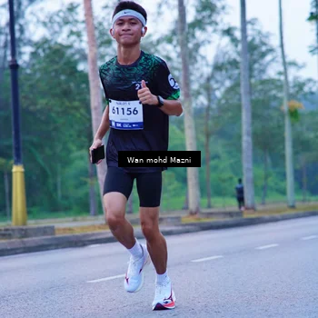 Runner Photo 8238002