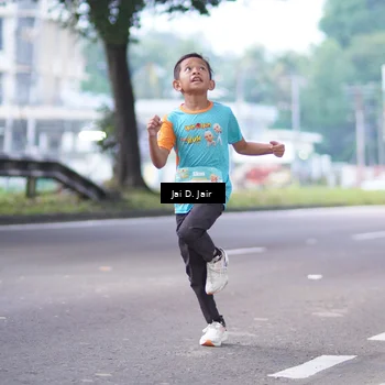 Runner Photo 8238004