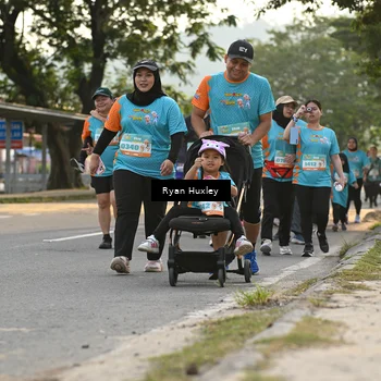 Runner Photo 8238009