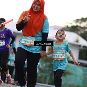 Runner Photo 8238016
