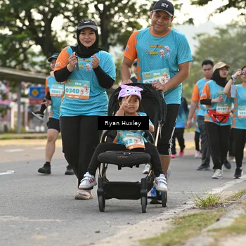 Runner Photo 8238020