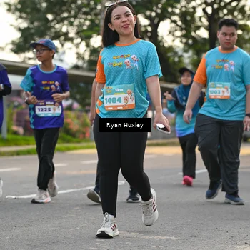 Runner Photo 8238028