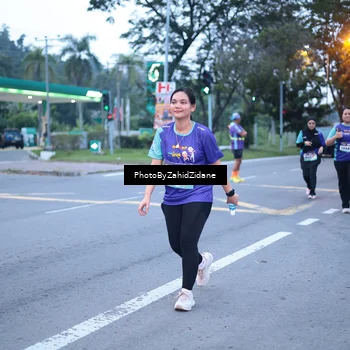 Runner Photo 8238034