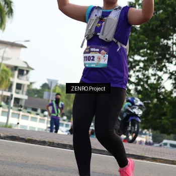 Runner Photo 8238041