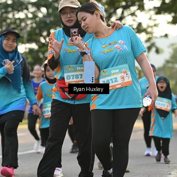 Runner Photo 8238043