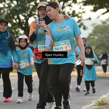 Runner Photo 8238053