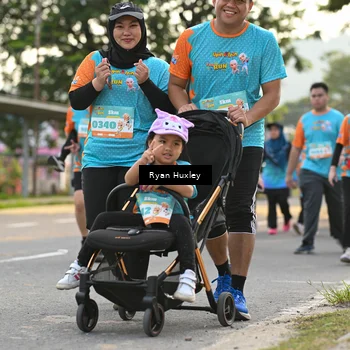 Runner Photo 8238059