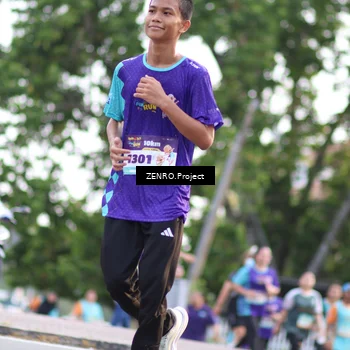 Runner Photo 8238065