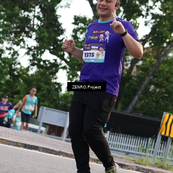 Runner Photo 8238067