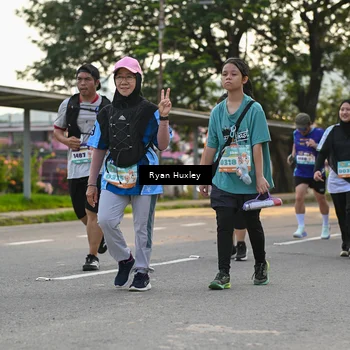 Runner Photo 8238075
