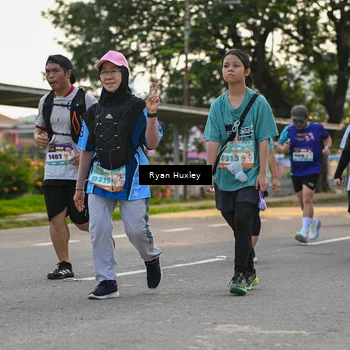 Runner Photo 8238083