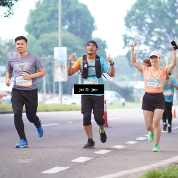 Runner Photo 8238131