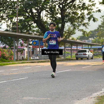 Runner Photo 8238137