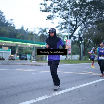 Runner Photo 8238149