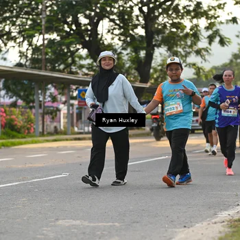 Runner Photo 8238152