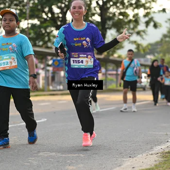 Runner Photo 8238165
