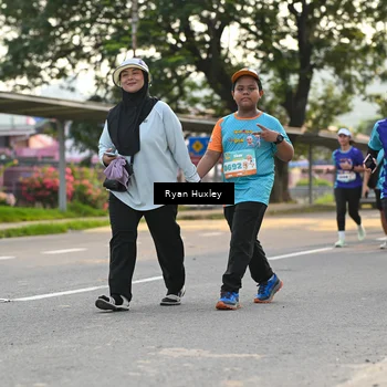 Runner Photo 8238169