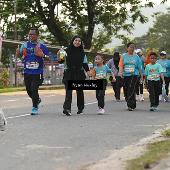Runner Photo 8238191