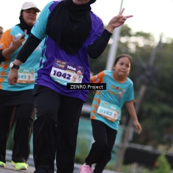Runner Photo 8238193
