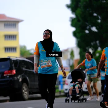 Runner Photo 8238200