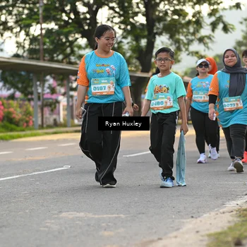 Runner Photo 8238206