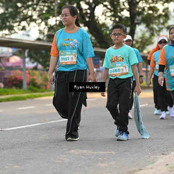 Runner Photo 8238210