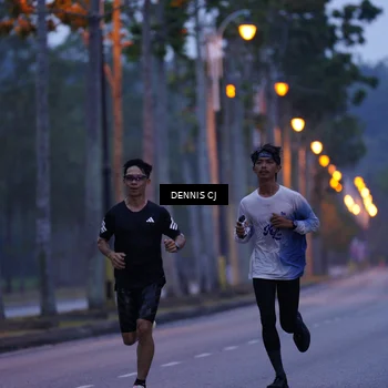 Runner Photo 8238213