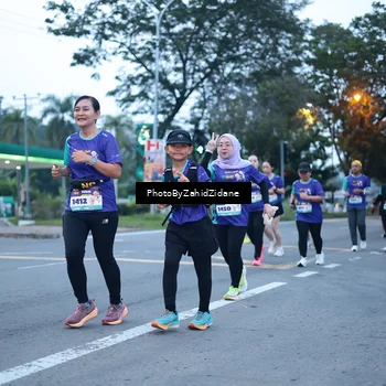 Runner Photo 8238239