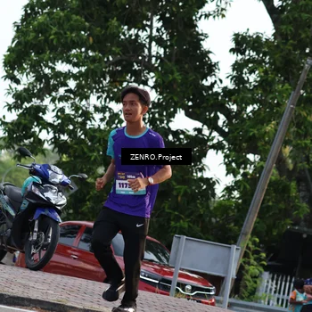 Runner Photo 8238253