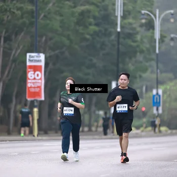 Runner Photo 8238256