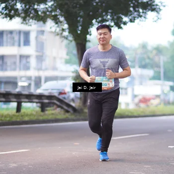 Runner Photo 8238257