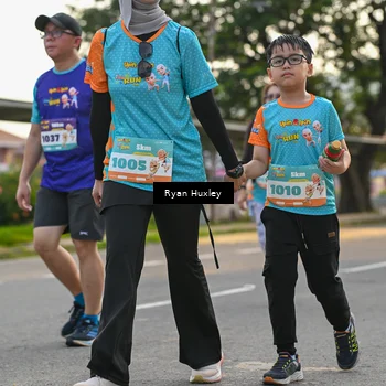 Runner Photo 8238269