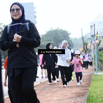 Runner Photo 8238278
