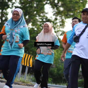 Runner Photo 8238286
