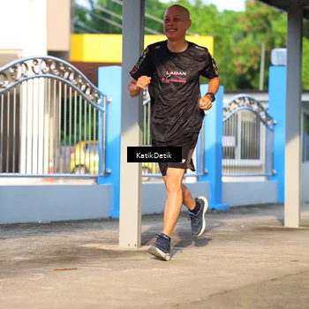 Runner Photo 8238299