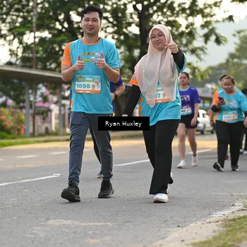 Runner Photo 8238350
