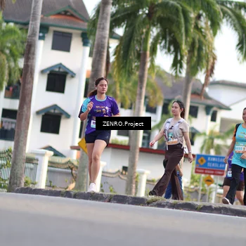 Runner Photo 8238373