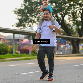 Runner Photo 8238403