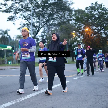 Runner Photo 8238459