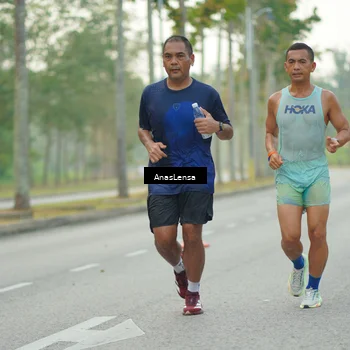 Runner Photo 8238468