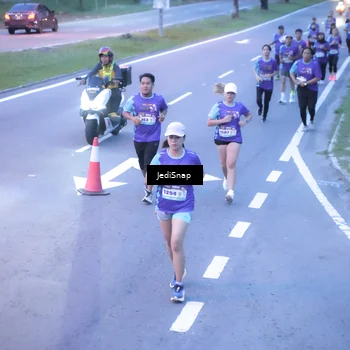 Runner Photo 8238494