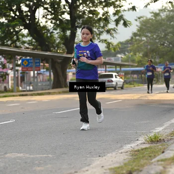 Runner Photo 8238501