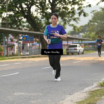 Runner Photo 8238504