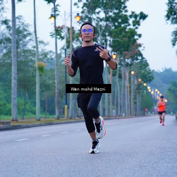 Runner Photo 8238537