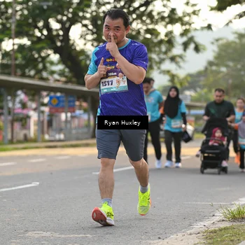 Runner Photo 8238539